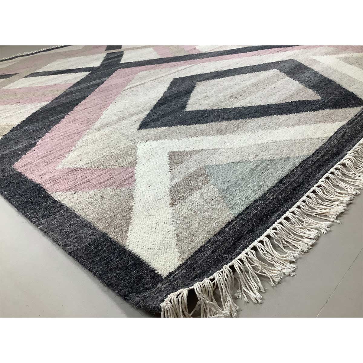 Hand Woven Wool Rug Geometric Pattern Flat Weave Cream Color (Design FL-026) in London