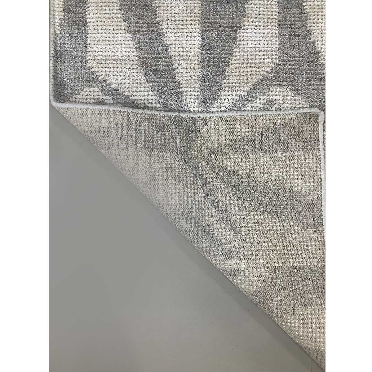 Hand-Knotted Ivory and Grey Geometric Wool Rug – (Design Code HKC-038) in Noida