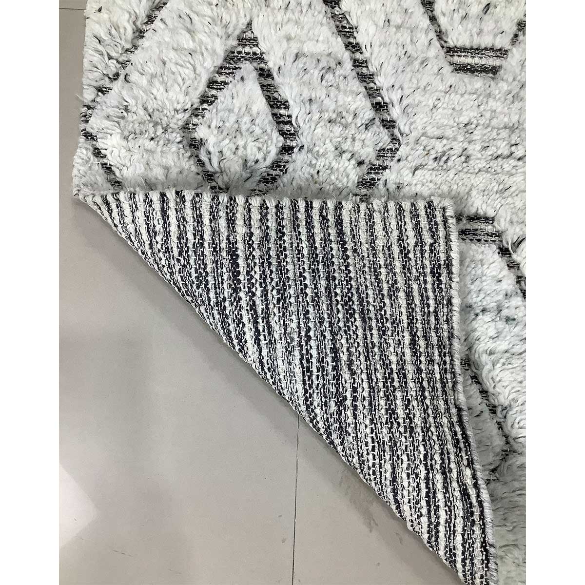 Silver Geometric Hand-Knotted Wool Rug – Luxury (Design Code HKC-043) in Croatia