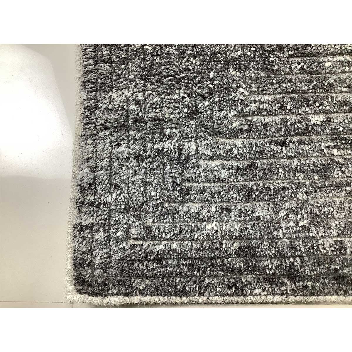 Hand-Knotted Coal and Grey Geometric Wool Rug – (Design Code HKC-052) in Croatia