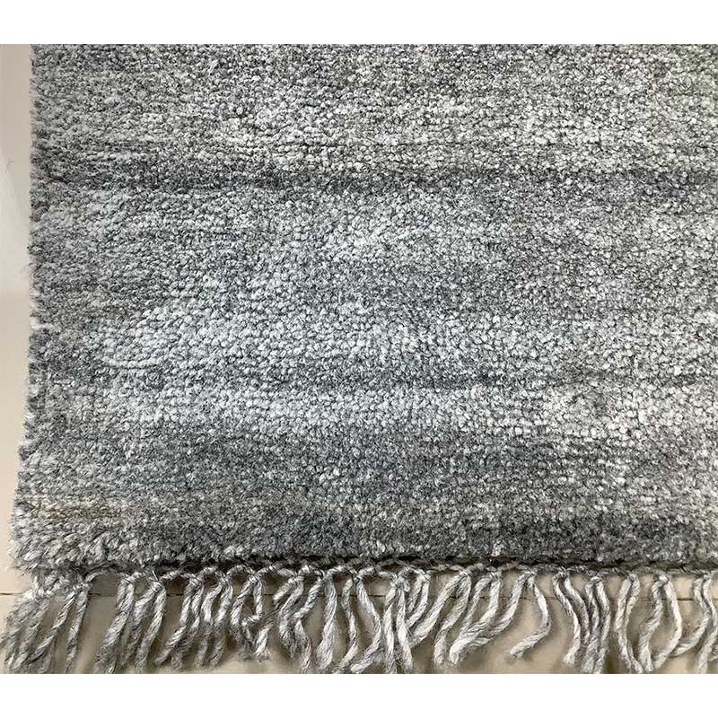 Elegant Grey Wool Rug – Handcrafted Flat Weave (Design Code HT-019) in Birmingham