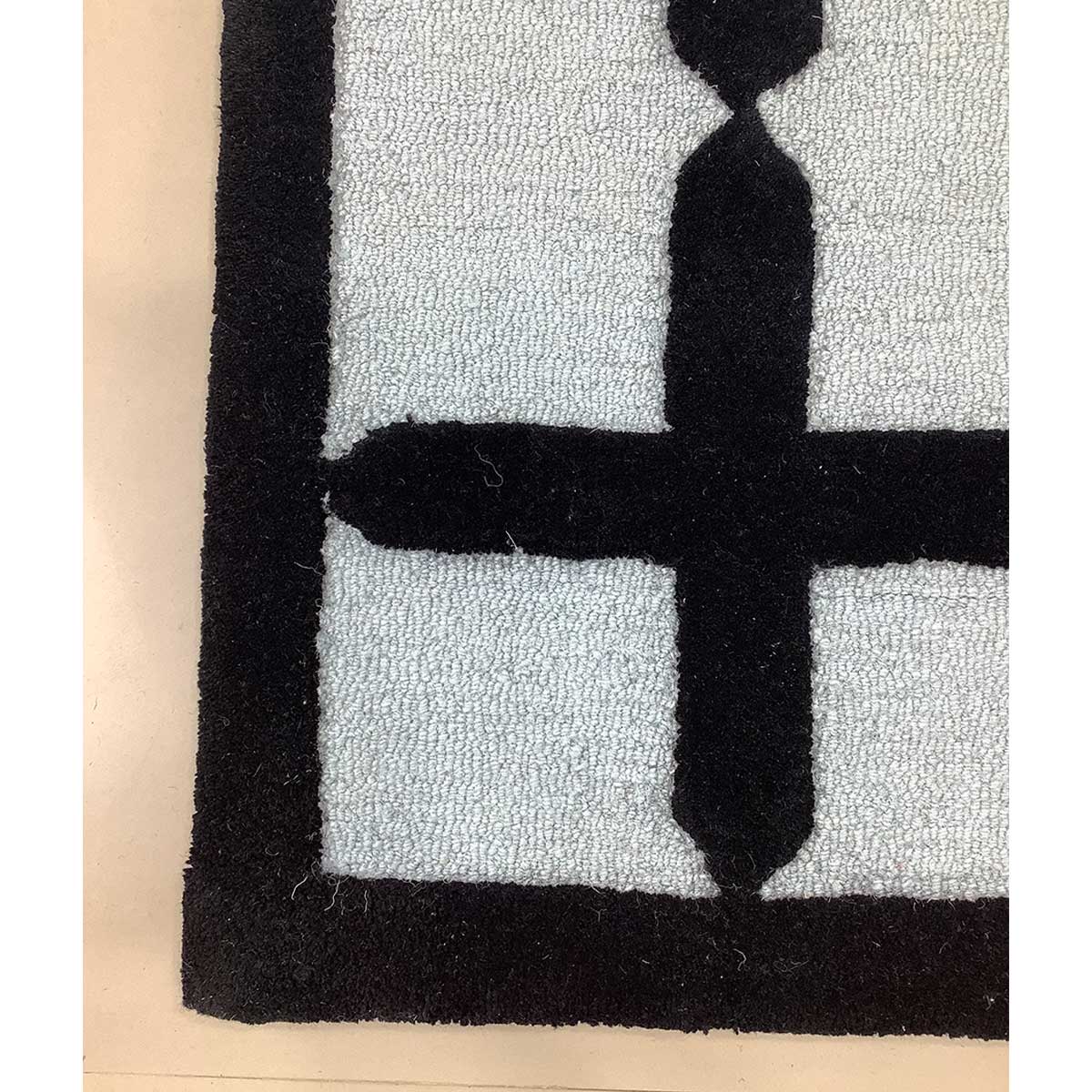 Hand-Tufted Blue and Black Wool Rug with Loop and Cut Pattern (Design Code HT-020) in Birmingham