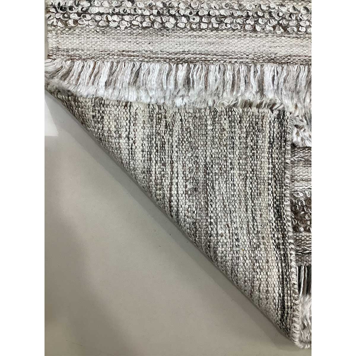 Hand Woven Viscose Rug Silver Beige Color Flat Pile 15mm Pile Height Durable and Stylish (Design OD-017) in Noida