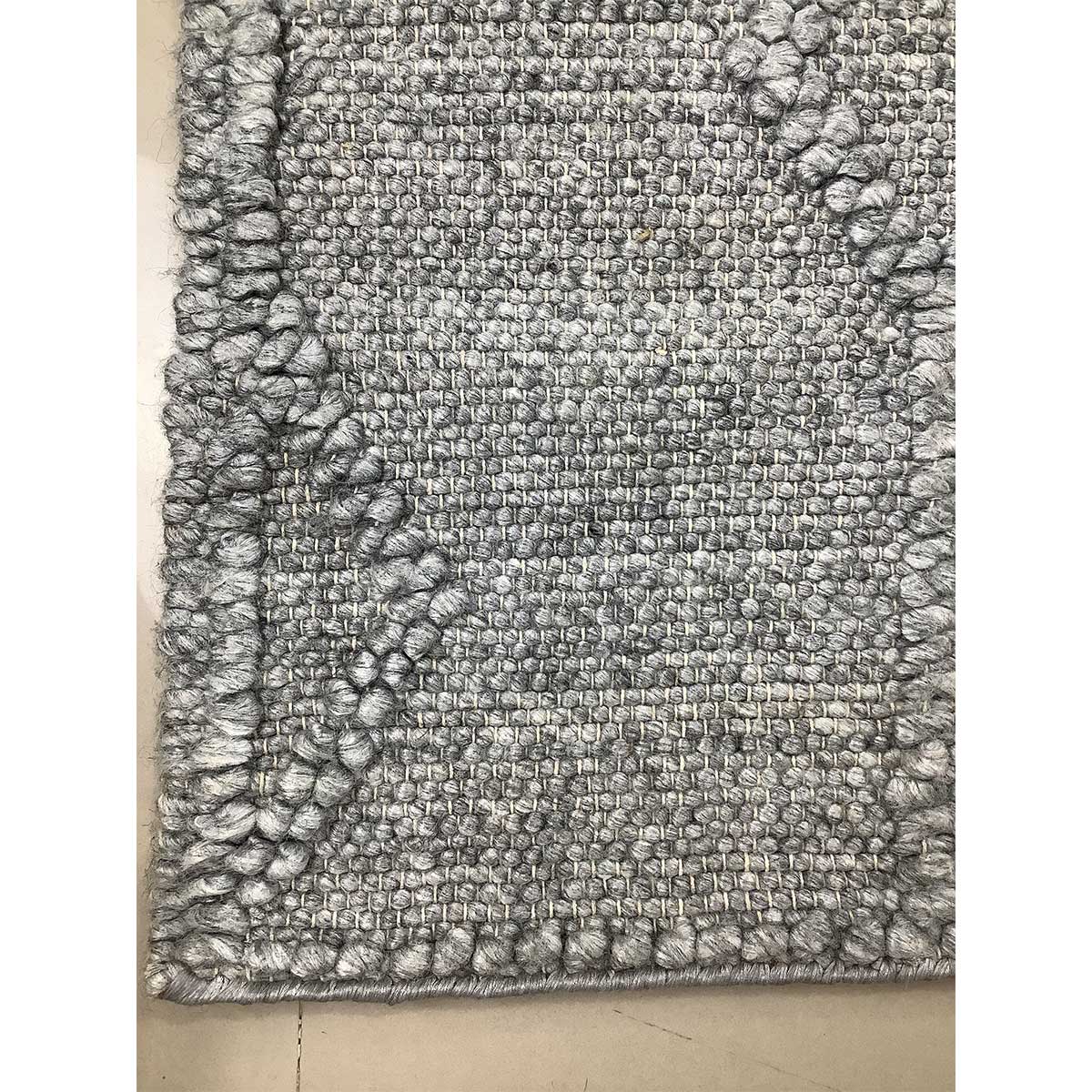 Hand Woven Viscose Rug Grey Color Loop Pattern Flat Weave Durable and Stylish (Design OD-027) in Noida