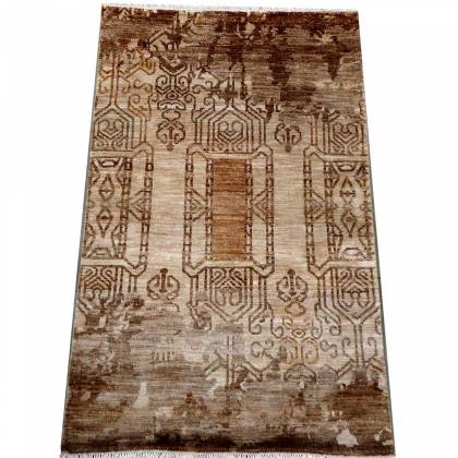 Brown Persian Rug in Wool and Bamboo Silk – Hand-Knotted (Design Code M-19) Manufacturers, Suppliers, Exporters in Noida