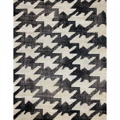 Premium Hand Woven Viscose Rug Black Silver Color Zero Pile Flat Weave Timeless and Durable (Design OD-014) Manufacturers, Suppliers, Exporters in Noida